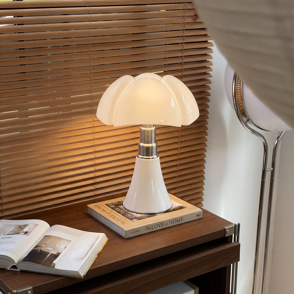 Lampada da tavolo Mrbird